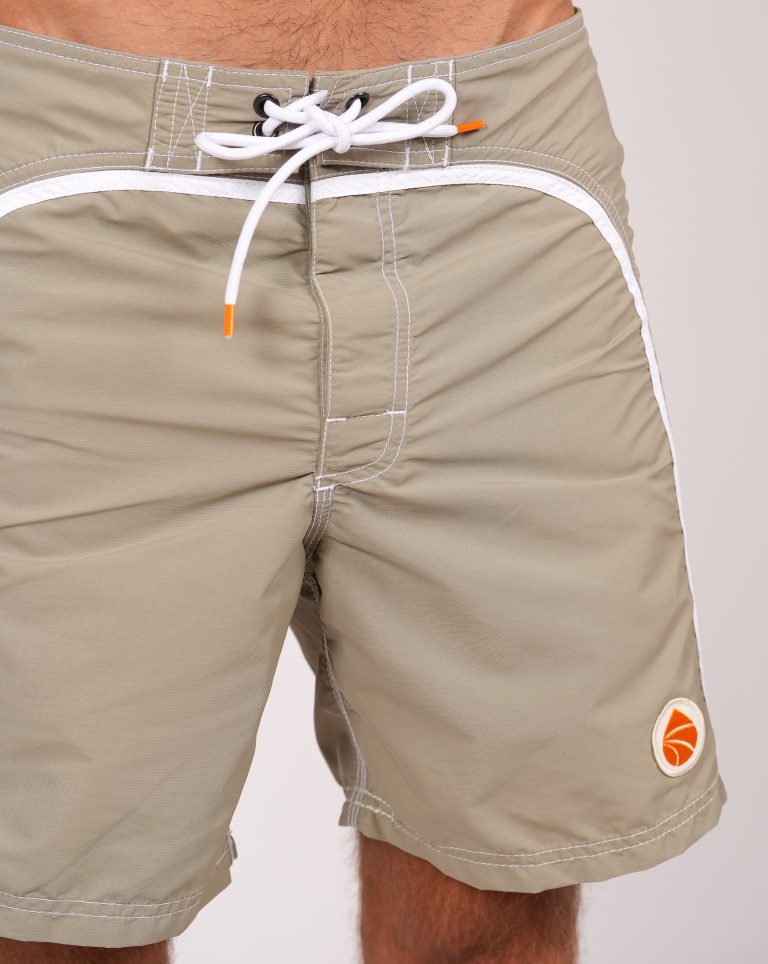 Men BSCIHM Olive front sideways 2560 pixels