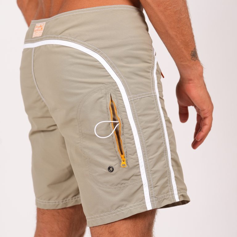 Men BSCIHM Olive pocket back 2560 pixels