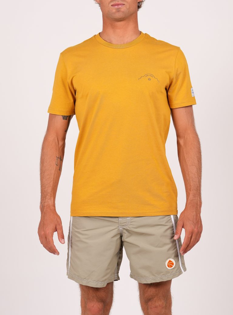 Mens TSFROM Front full 2560 pixels